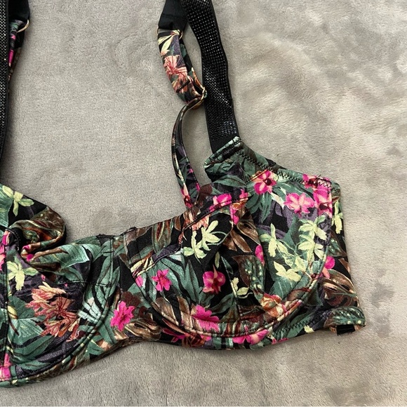 New! Victoria’s Secret Floral Shine Strap Wicked Push Up Bikini Top 4605 - Picture 5 of 8